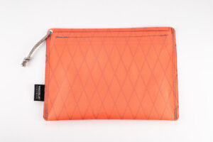 TRAIL ZIP SACK / X-AcidPink